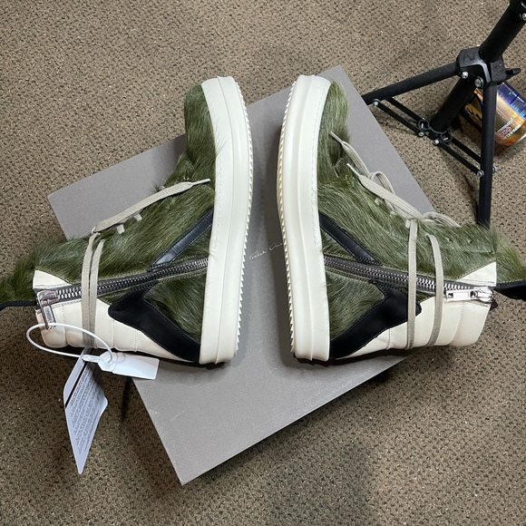 Rick Owens FW21 Geobasket in Long Pony Hair - Picture 11 of 13